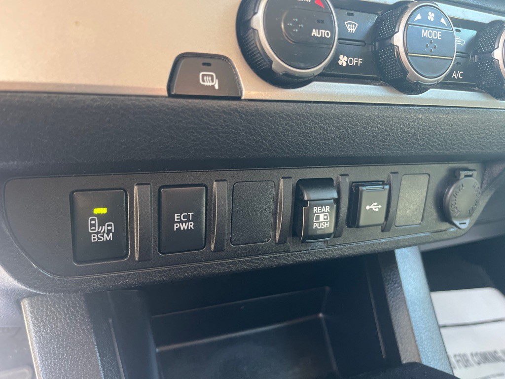 2022 Toyota Tacoma Image 19