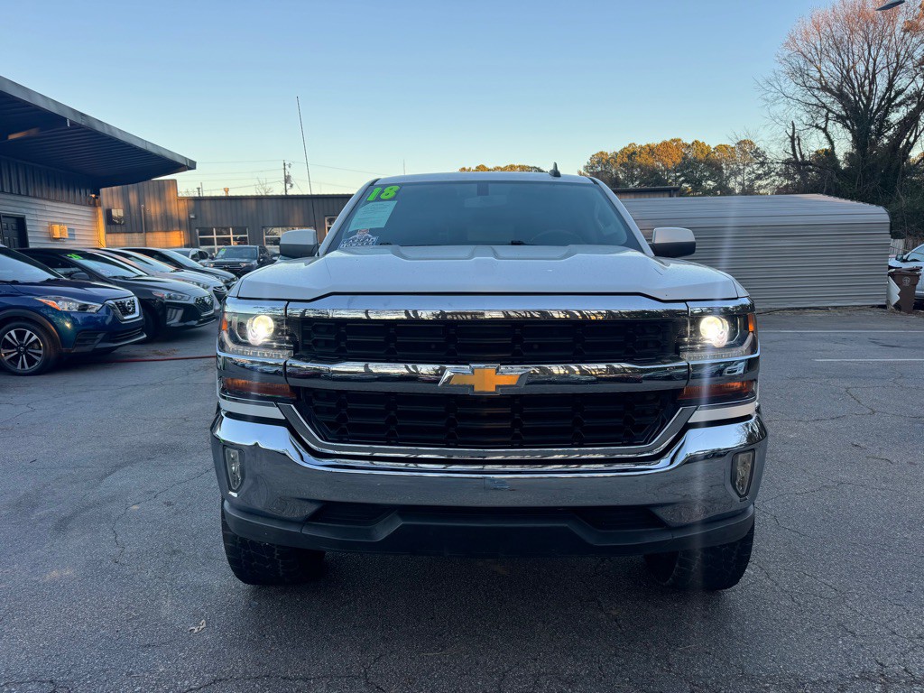 2018 Chevrolet Silverado 1500 Image 2