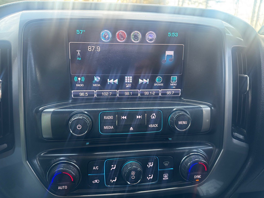 2018 Chevrolet Silverado 1500 Image 17