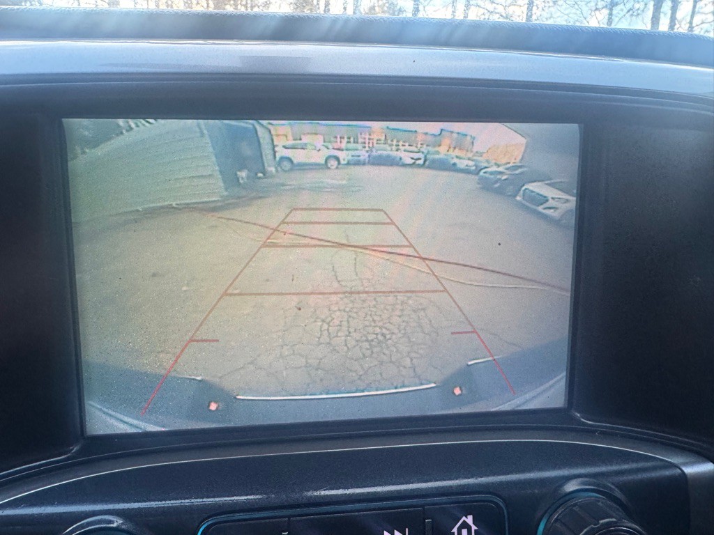 2018 Chevrolet Silverado 1500 Image 18