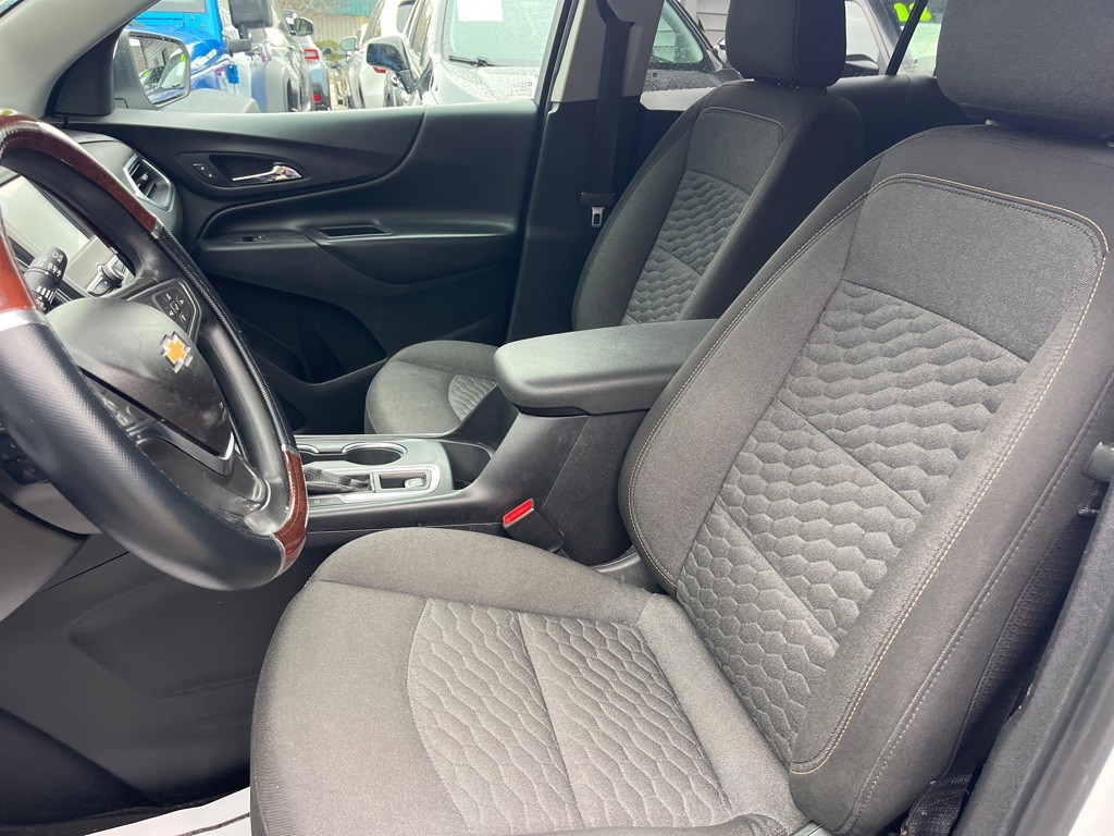 2018 Chevrolet Equinox Image 8
