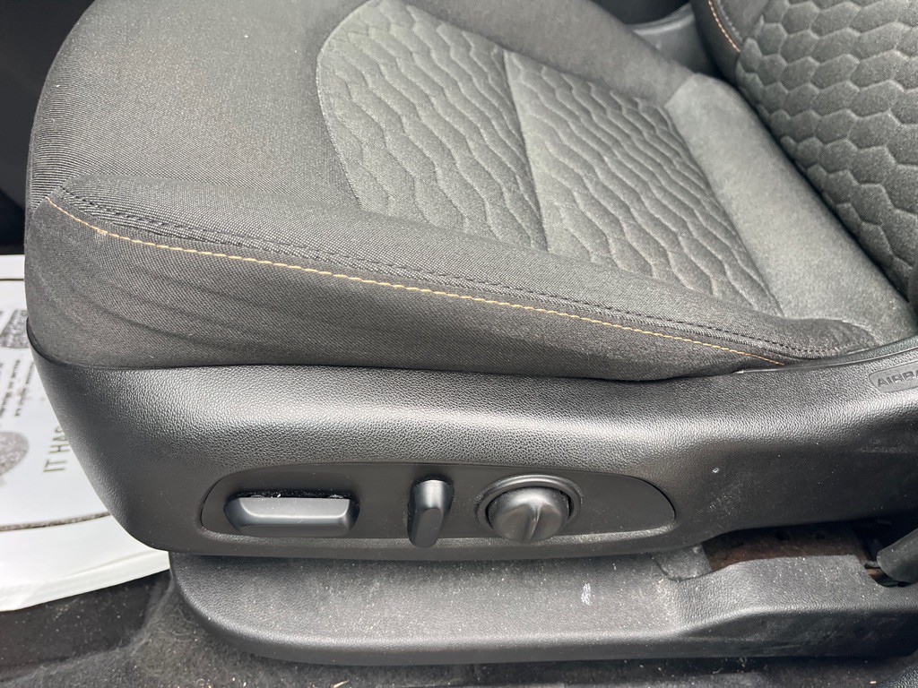 2018 Chevrolet Equinox Image 11