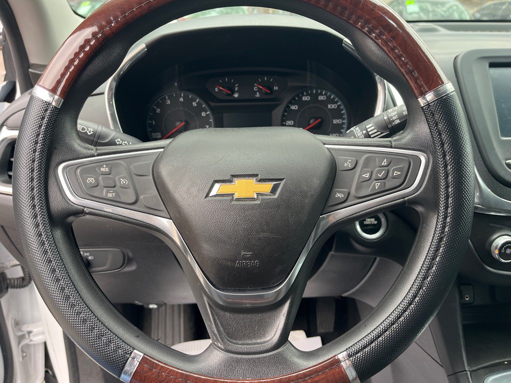 2018 Chevrolet Equinox Image 12