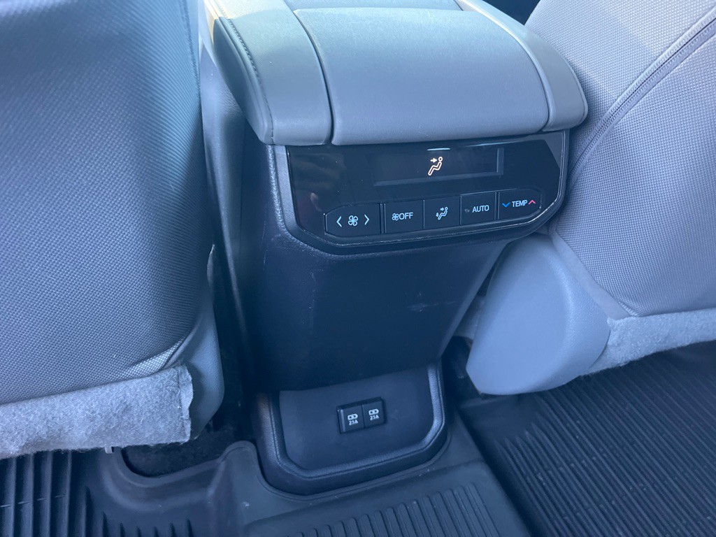 2020 Toyota Highlander Image 13