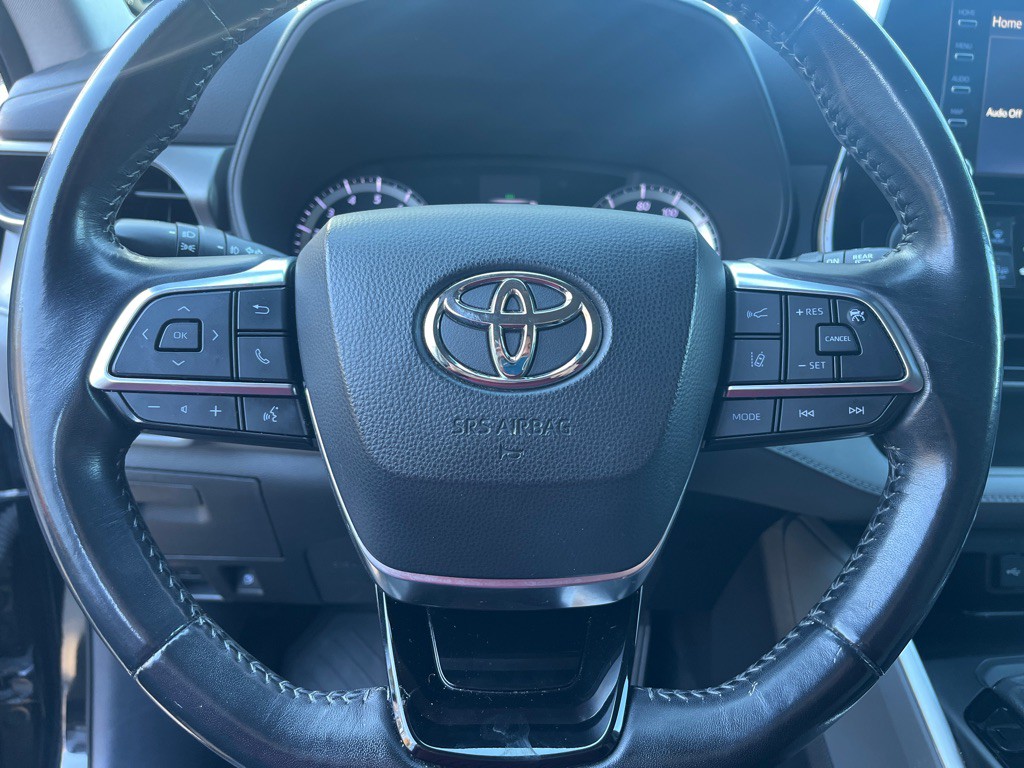 2020 Toyota Highlander Image 16