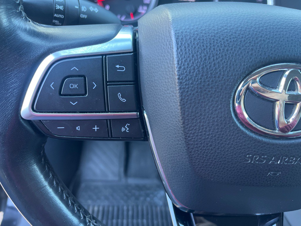 2020 Toyota Highlander Image 17