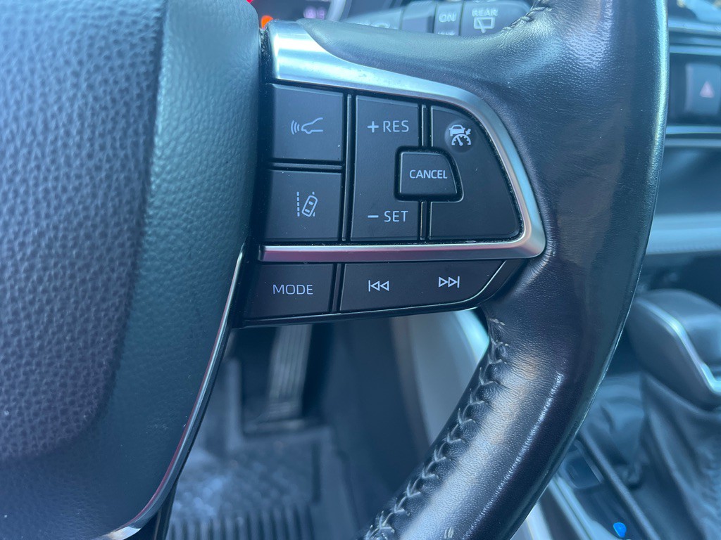 2020 Toyota Highlander Image 18