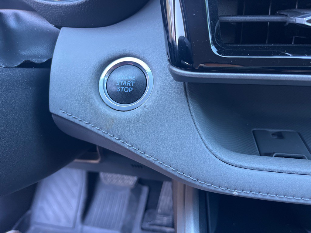 2020 Toyota Highlander Image 25