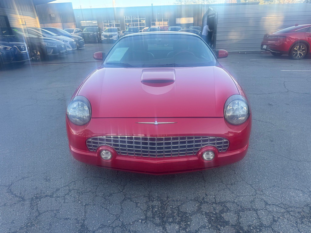 2002 Ford Thunderbird Image 6