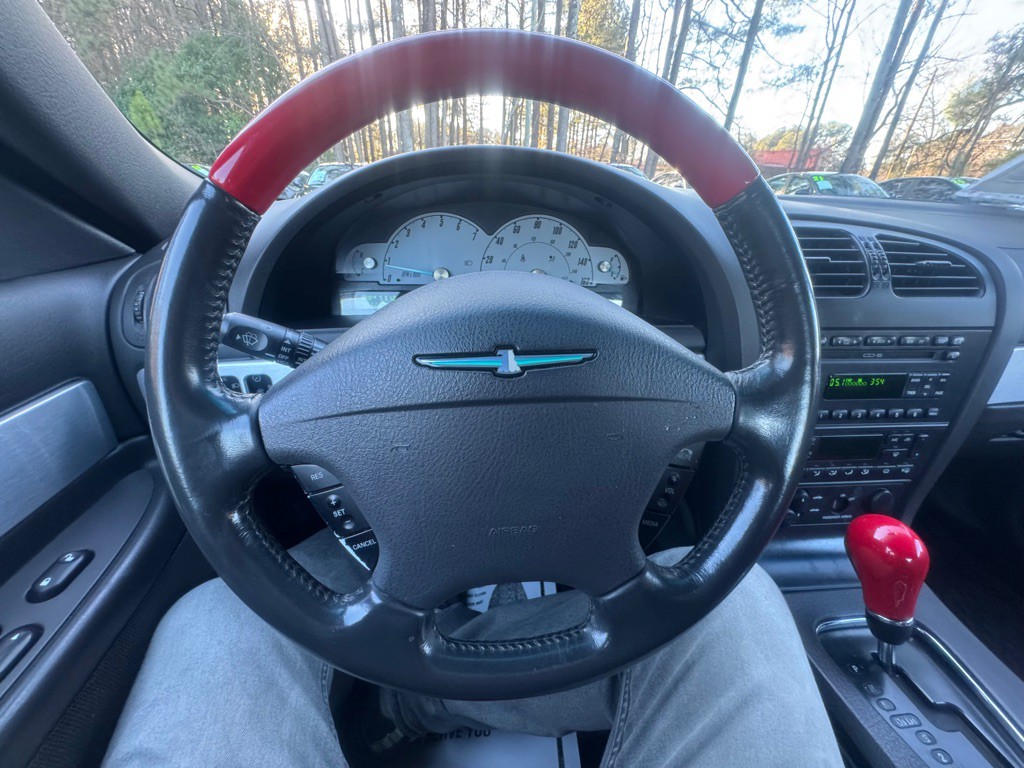 2002 Ford Thunderbird Image 26
