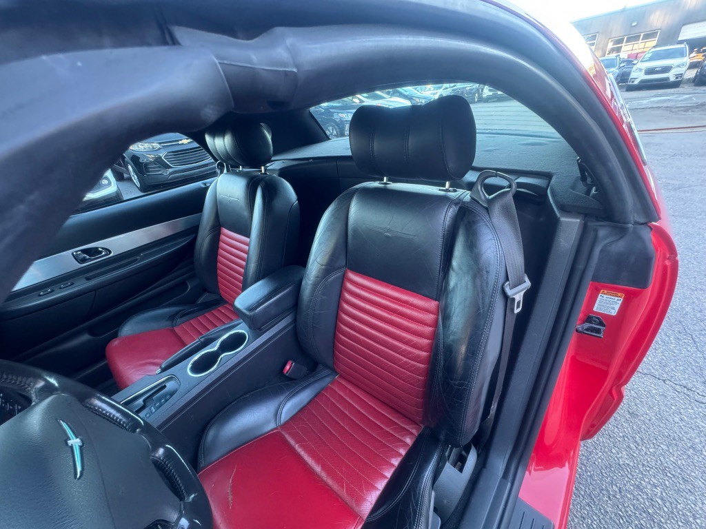 2002 Ford Thunderbird Image 34