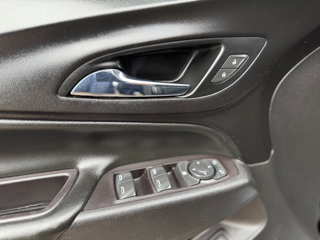 2021 Chevrolet Equinox Image 12