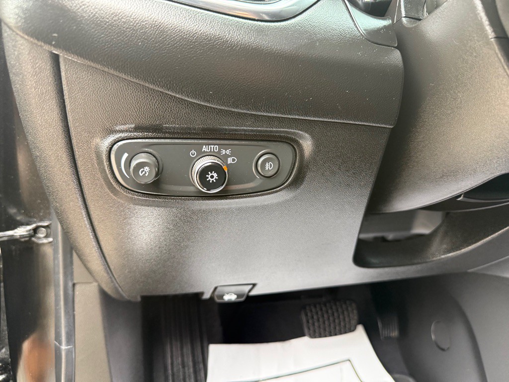 2021 Chevrolet Equinox Image 16