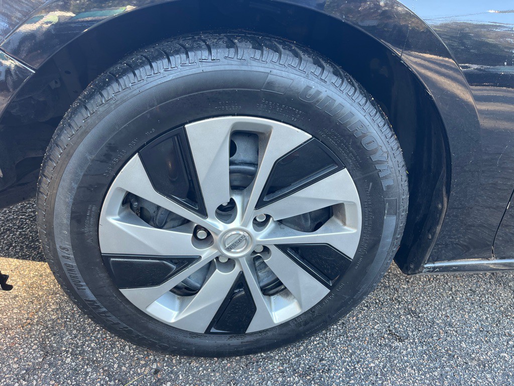 2020 Nissan Altima Image 29