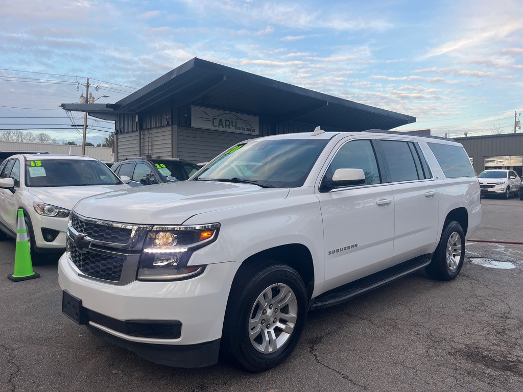 2020 Chevrolet Suburban Image 1