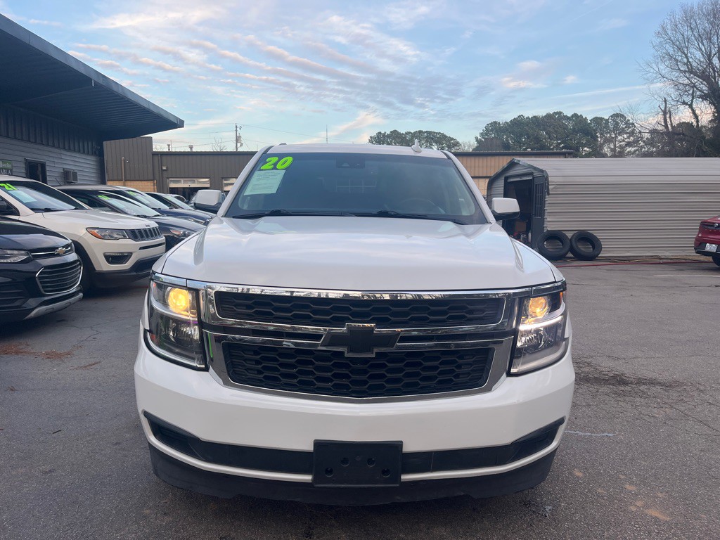 2020 Chevrolet Suburban Image 2