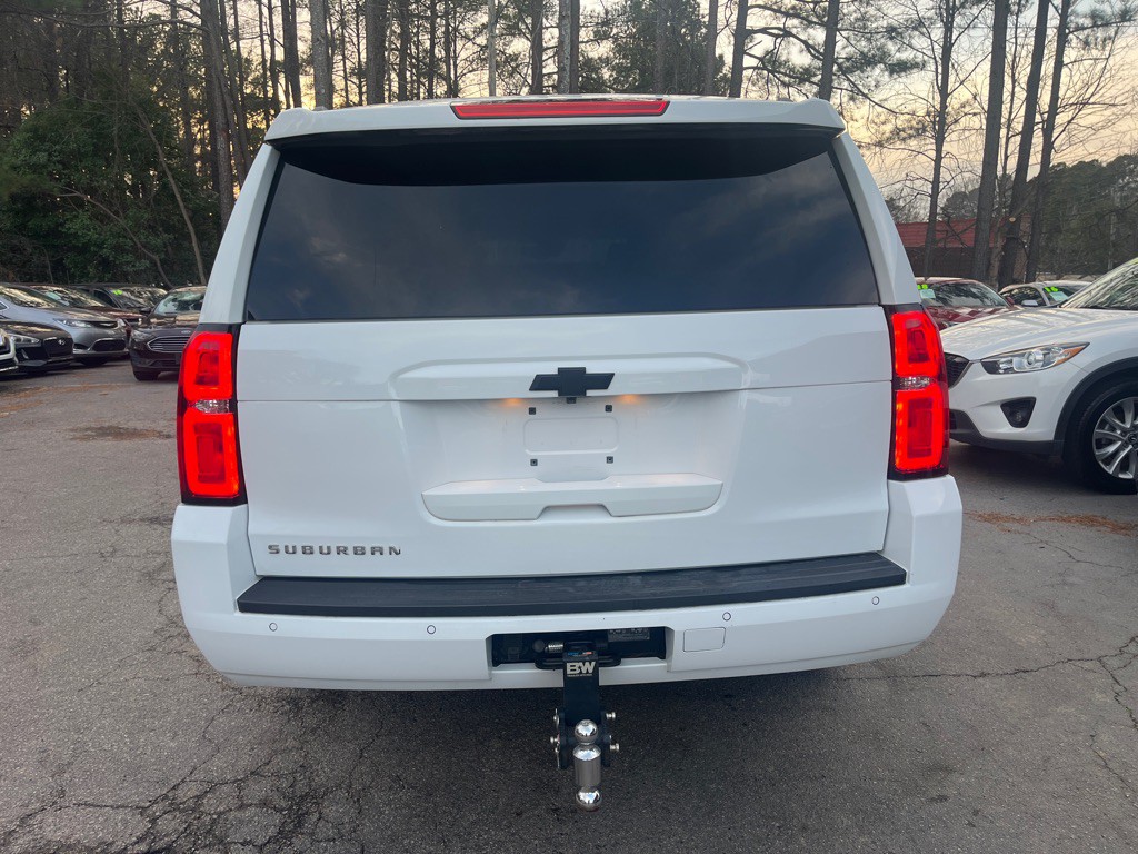 2020 Chevrolet Suburban Image 5