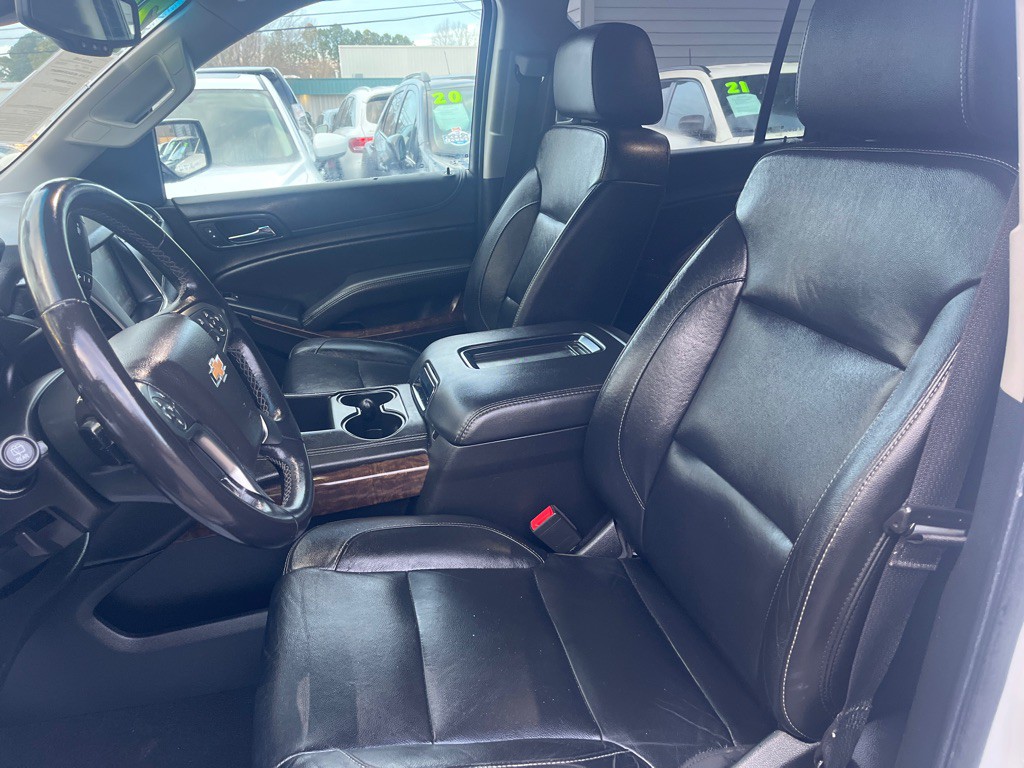 2020 Chevrolet Suburban Image 9