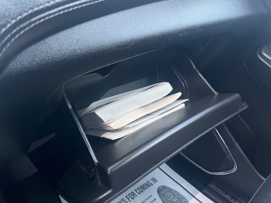 2020 Chevrolet Suburban Image 27