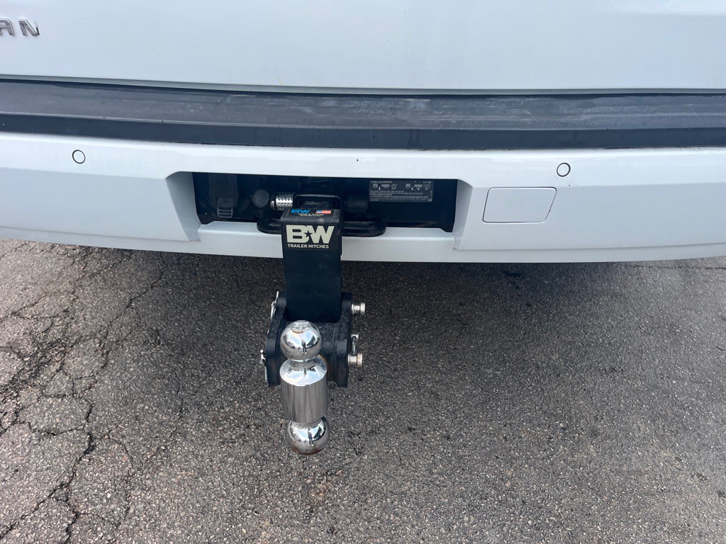 2020 Chevrolet Suburban Image 33