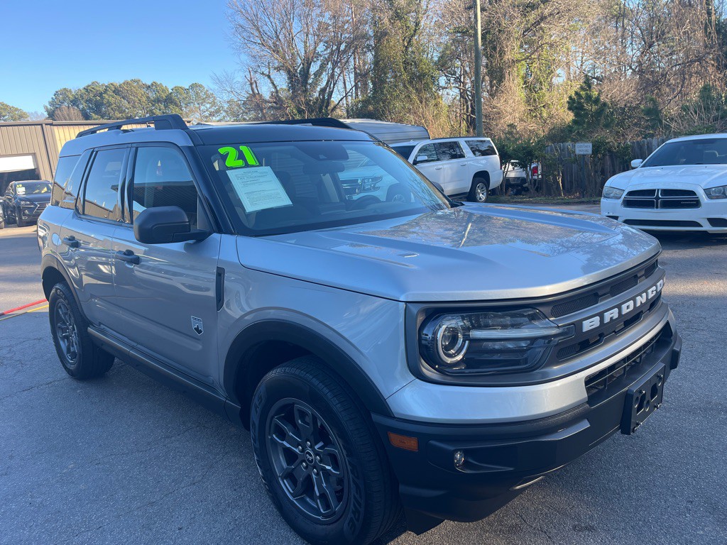 2021 Ford Bronco Image 3