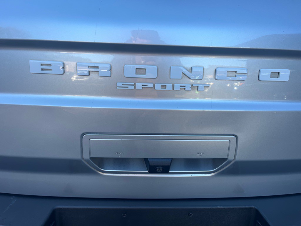 2021 Ford Bronco Image 26