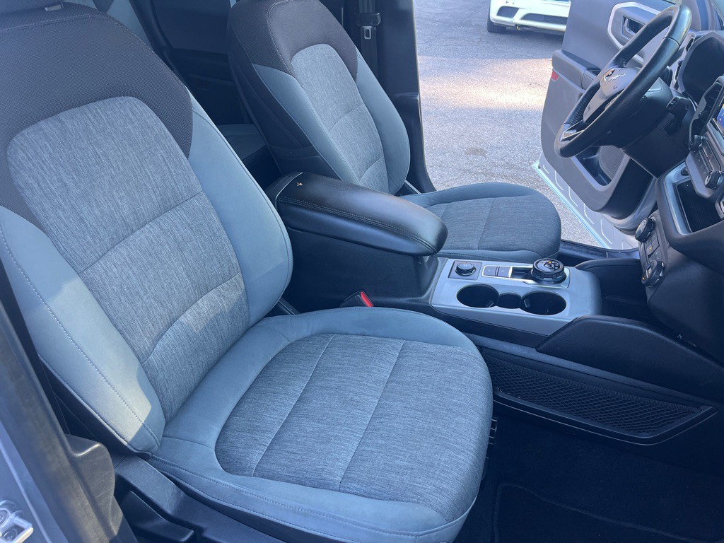 2021 Ford Bronco Image 28