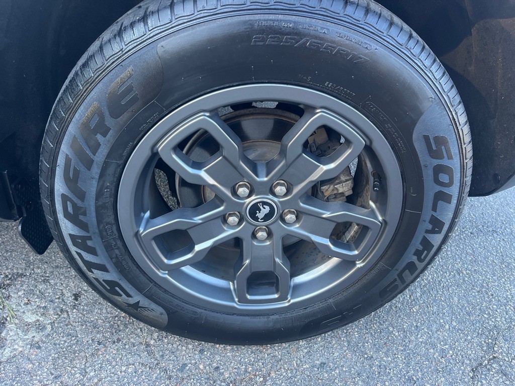 2021 Ford Bronco Image 32