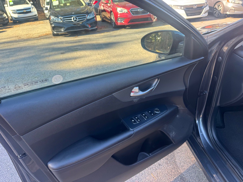 2020 Kia Forte Image 16