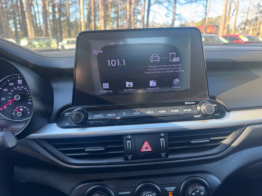 2020 Kia Forte Image 17