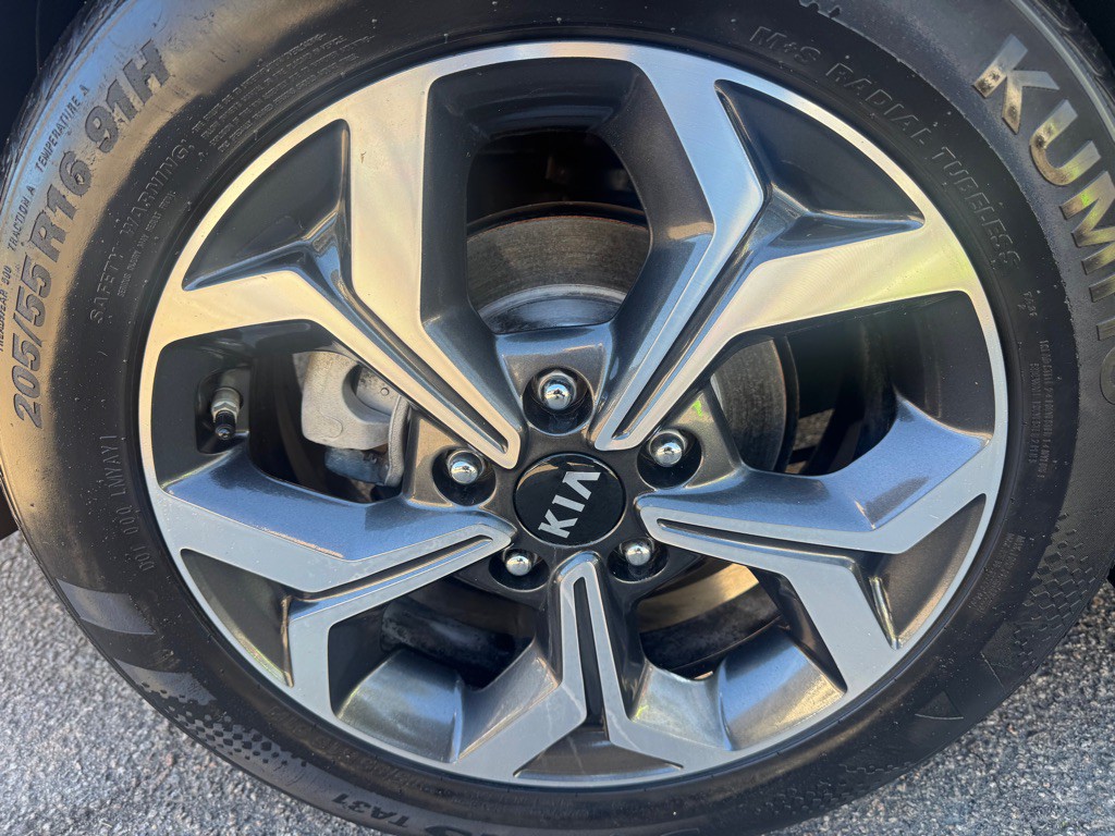 2020 Kia Forte Image 36