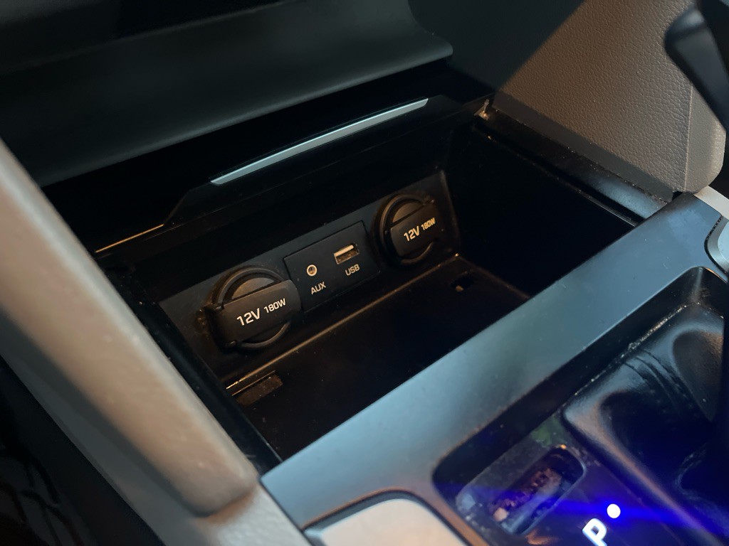 2017 Hyundai Elantra Image 18