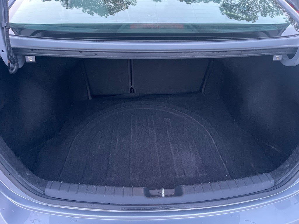 2017 Hyundai Elantra Image 21