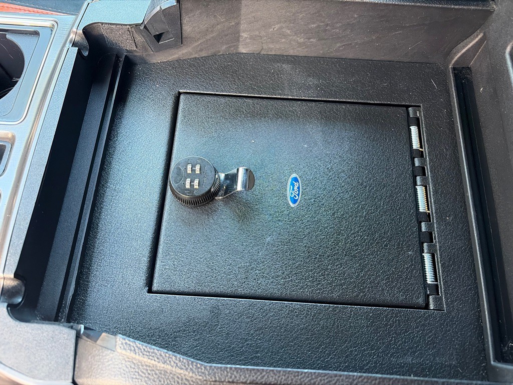 2018 Ford F-150 Image 25