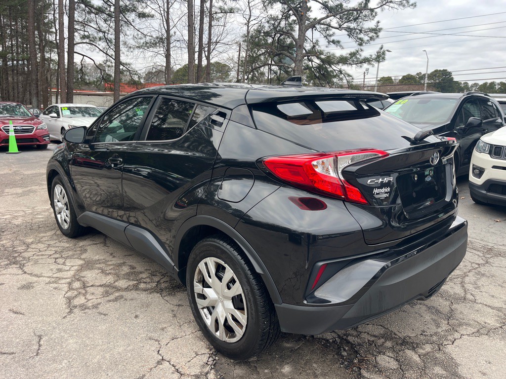 2021 Toyota C-HR Image 6