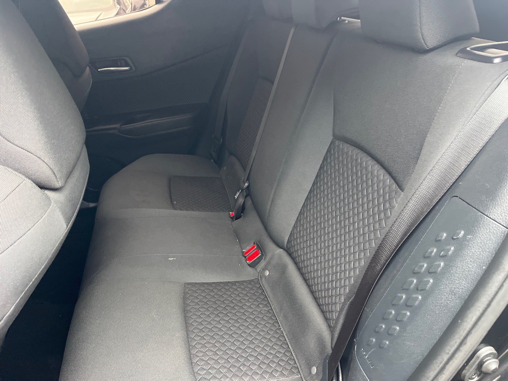 2021 Toyota C-HR Image 8