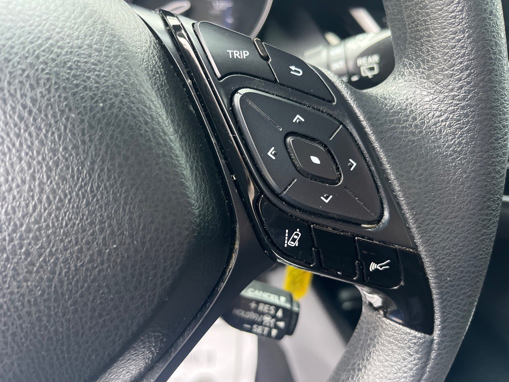 2021 Toyota C-HR Image 12