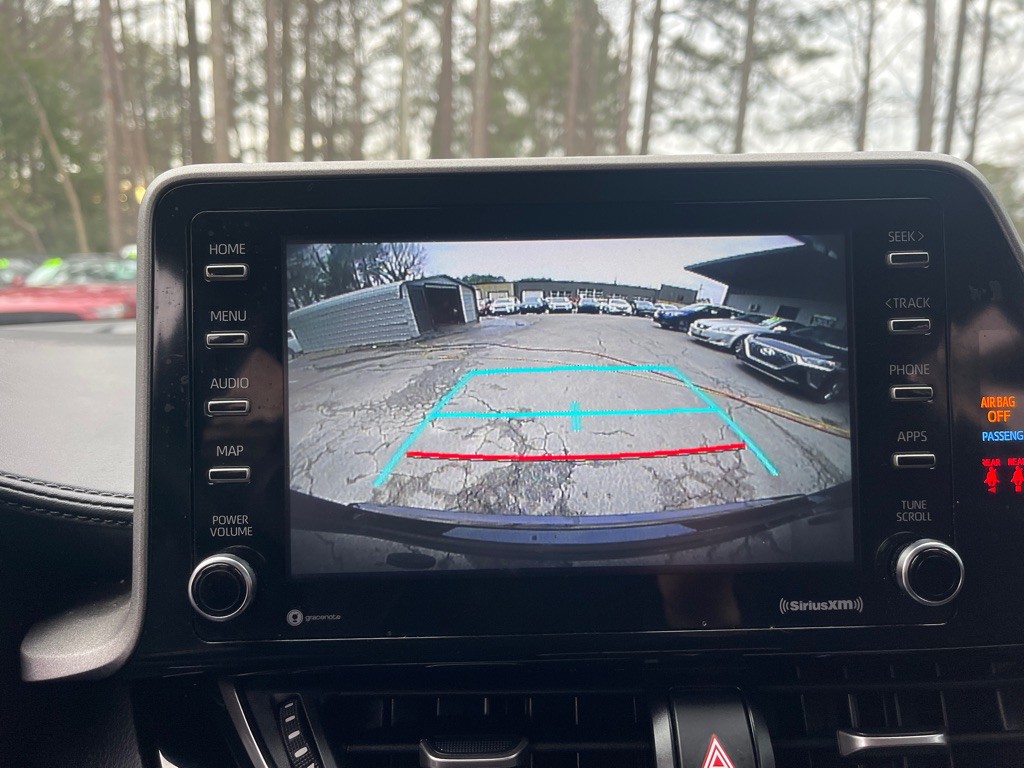 2021 Toyota C-HR Image 15