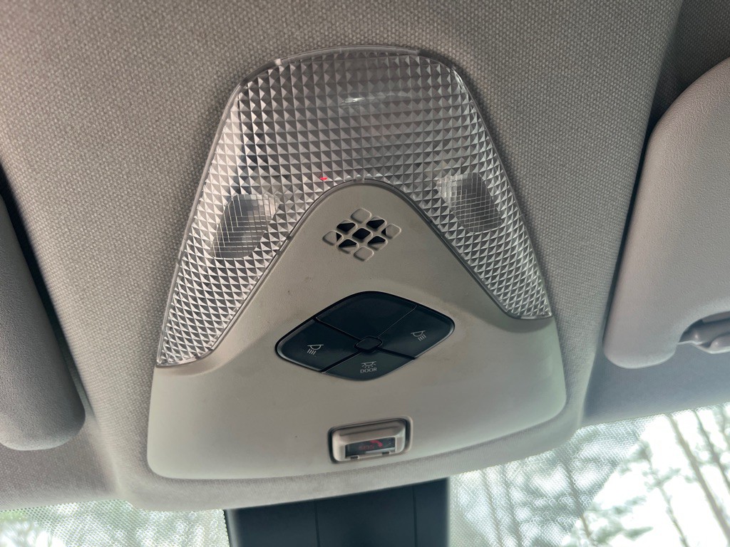 2021 Toyota C-HR Image 19