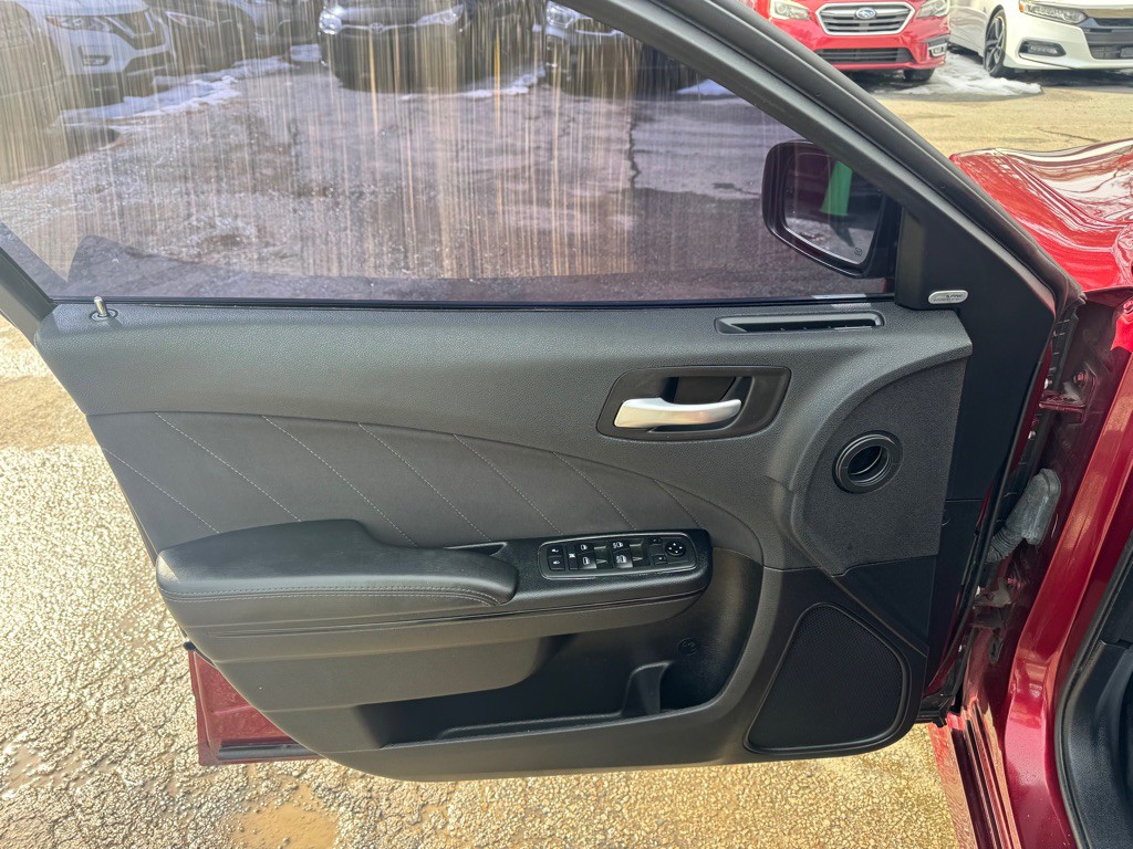 2020 Dodge Charger Image 16