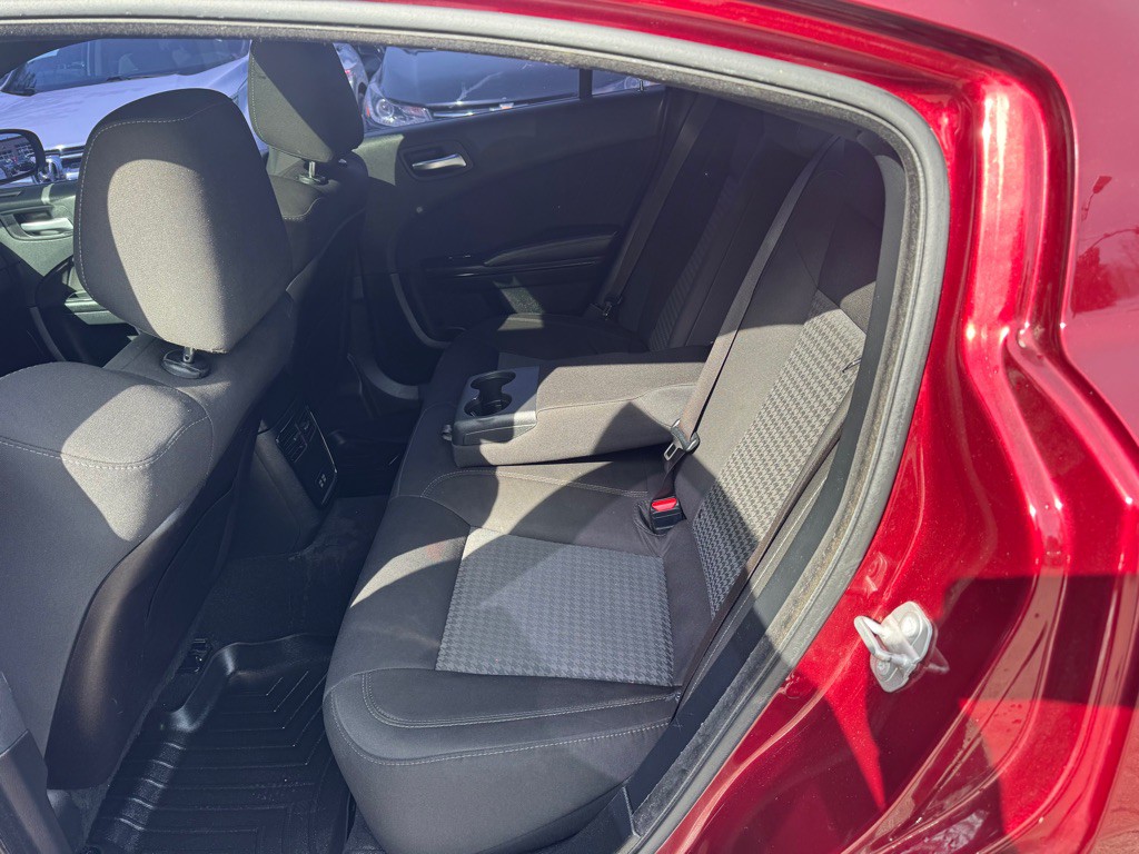 2020 Dodge Charger Image 32