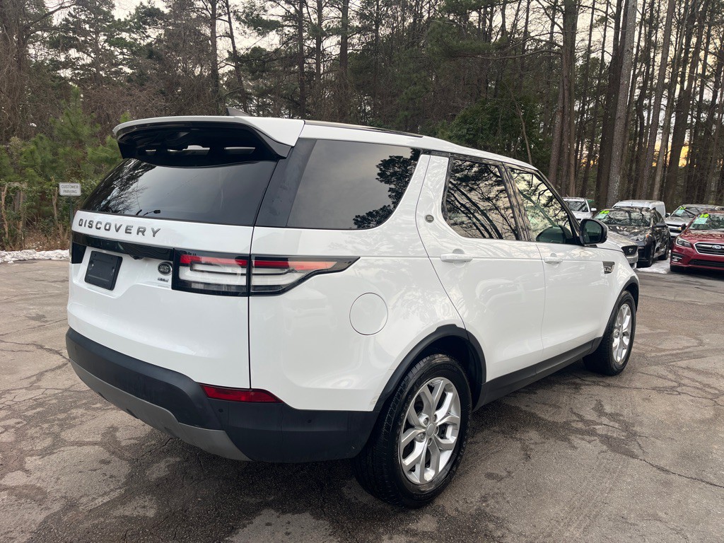 2020 Land Rover Discovery Image 4