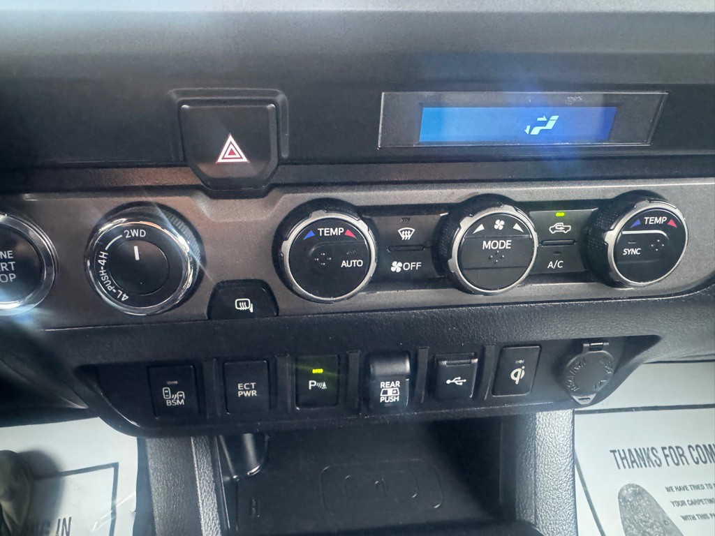 2021 Toyota Tacoma Image 25