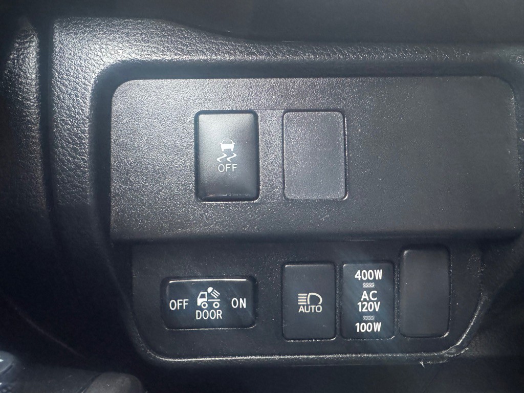 2021 Toyota Tacoma Image 33