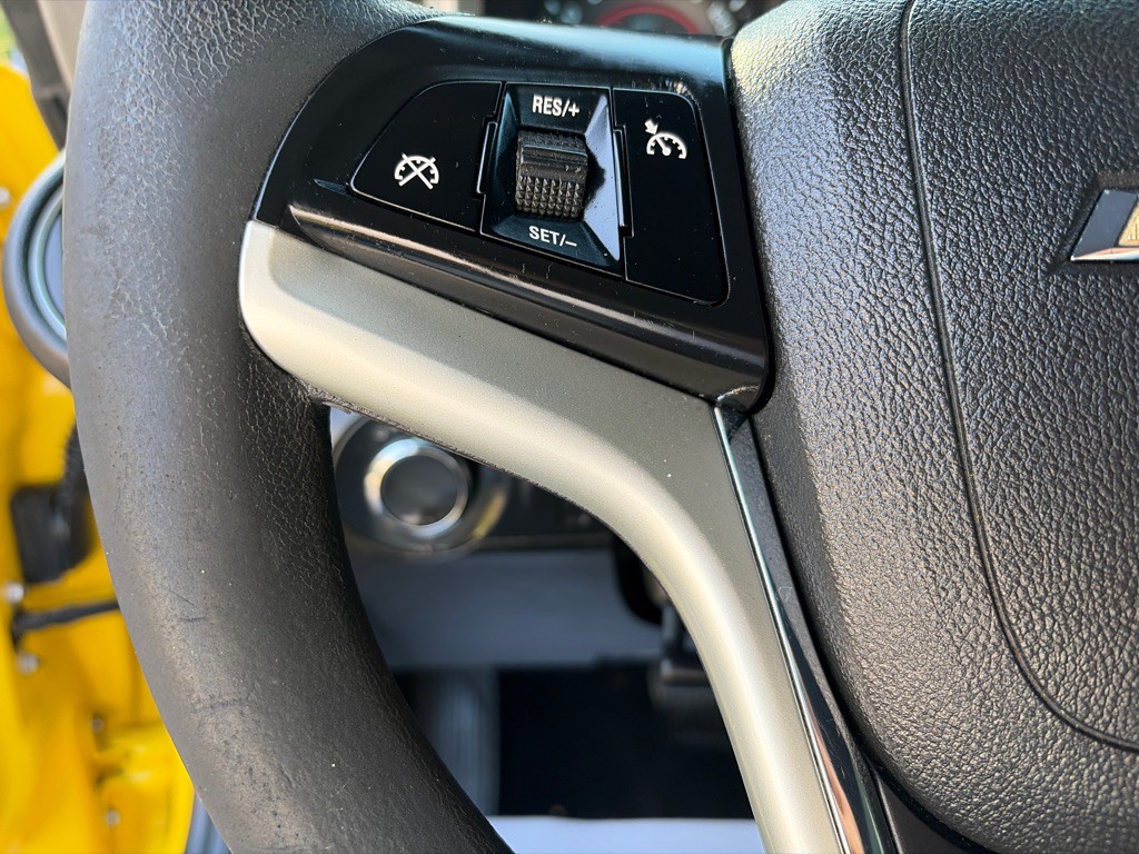 2014 Chevrolet Camaro Image 12