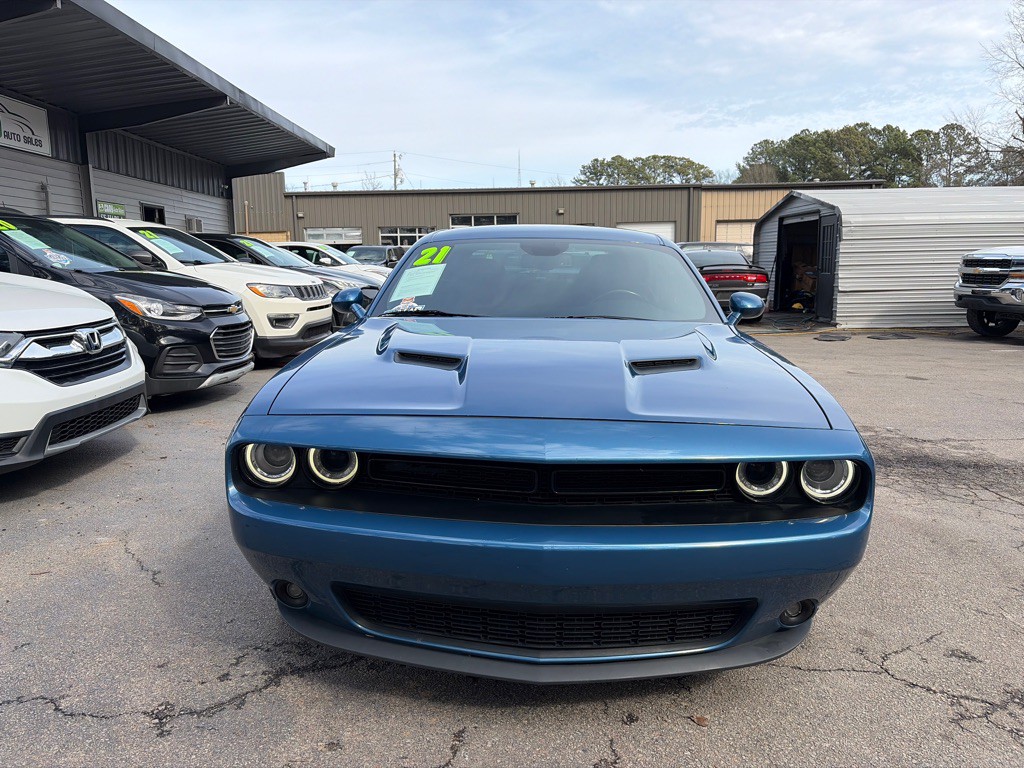 2021 Dodge Challenger Image 2