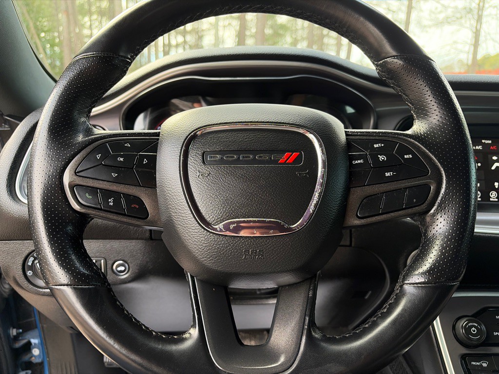 2021 Dodge Challenger Image 14