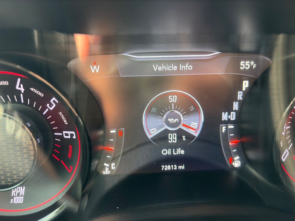 2021 Dodge Challenger Image 26