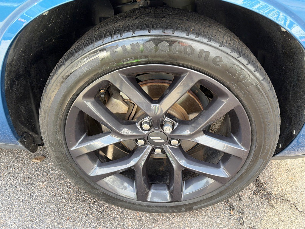 2021 Dodge Challenger Image 35