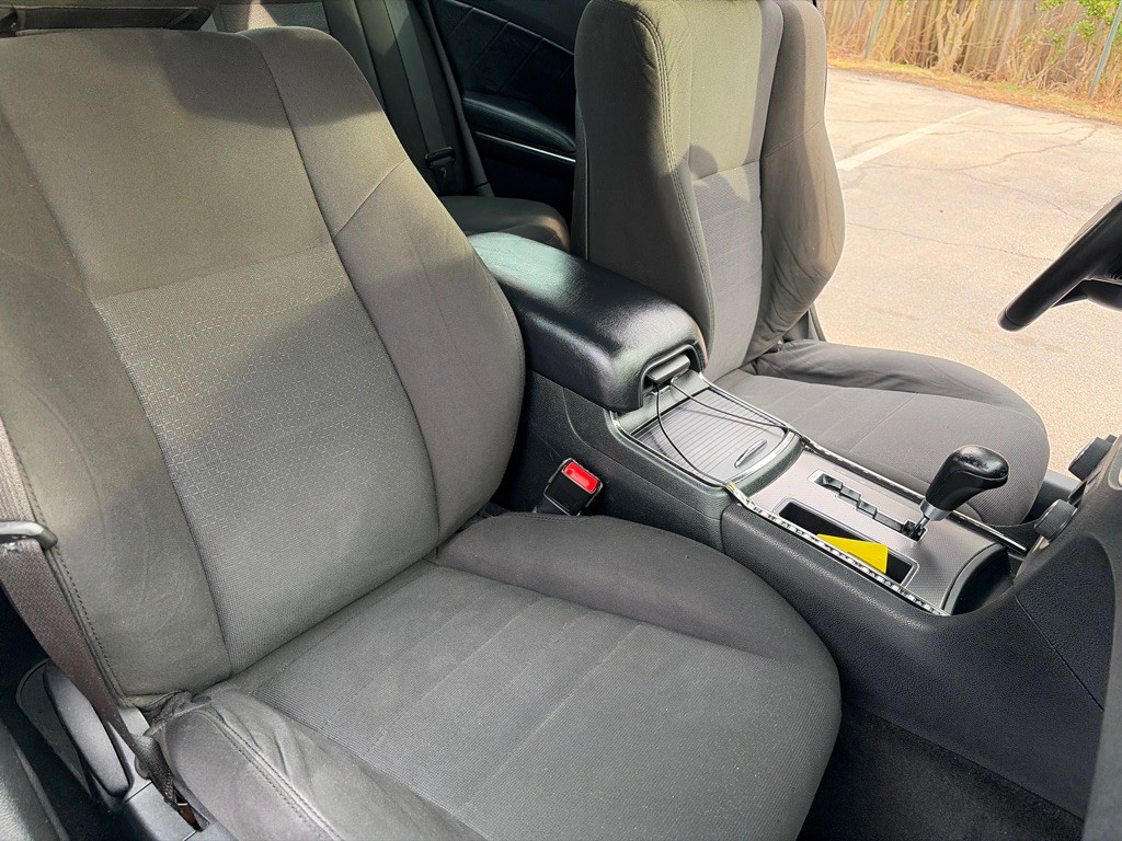 2013 Dodge Charger Image 12